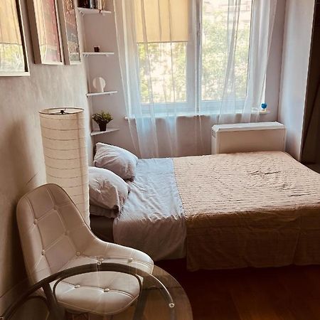 Kr Apartament Cracovie Extérieur photo