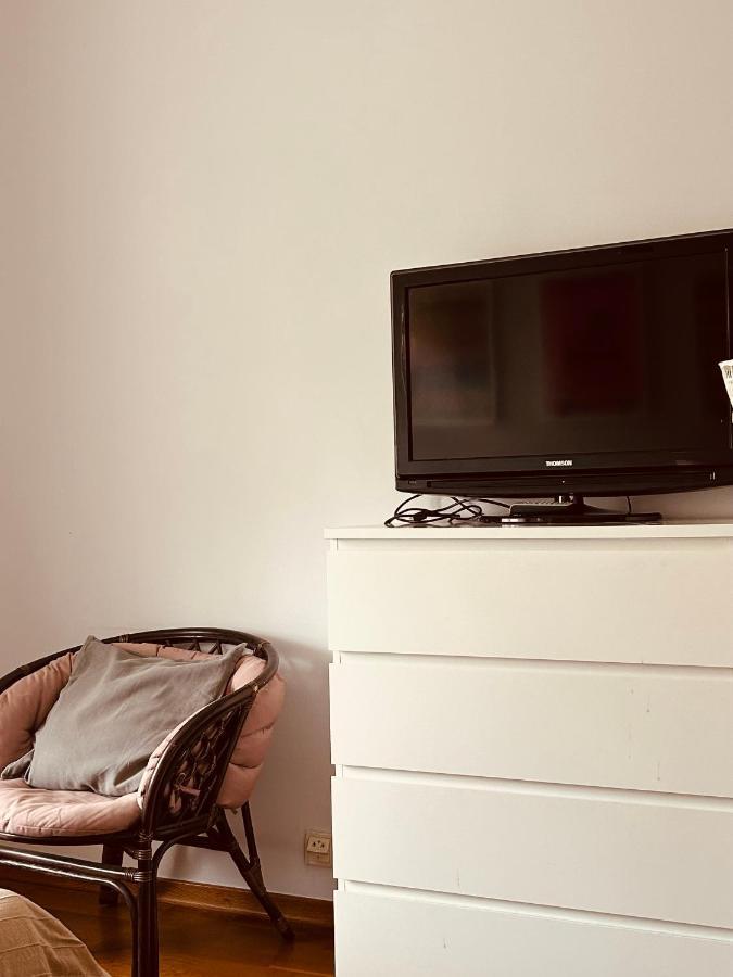 Kr Apartament Cracovie Extérieur photo